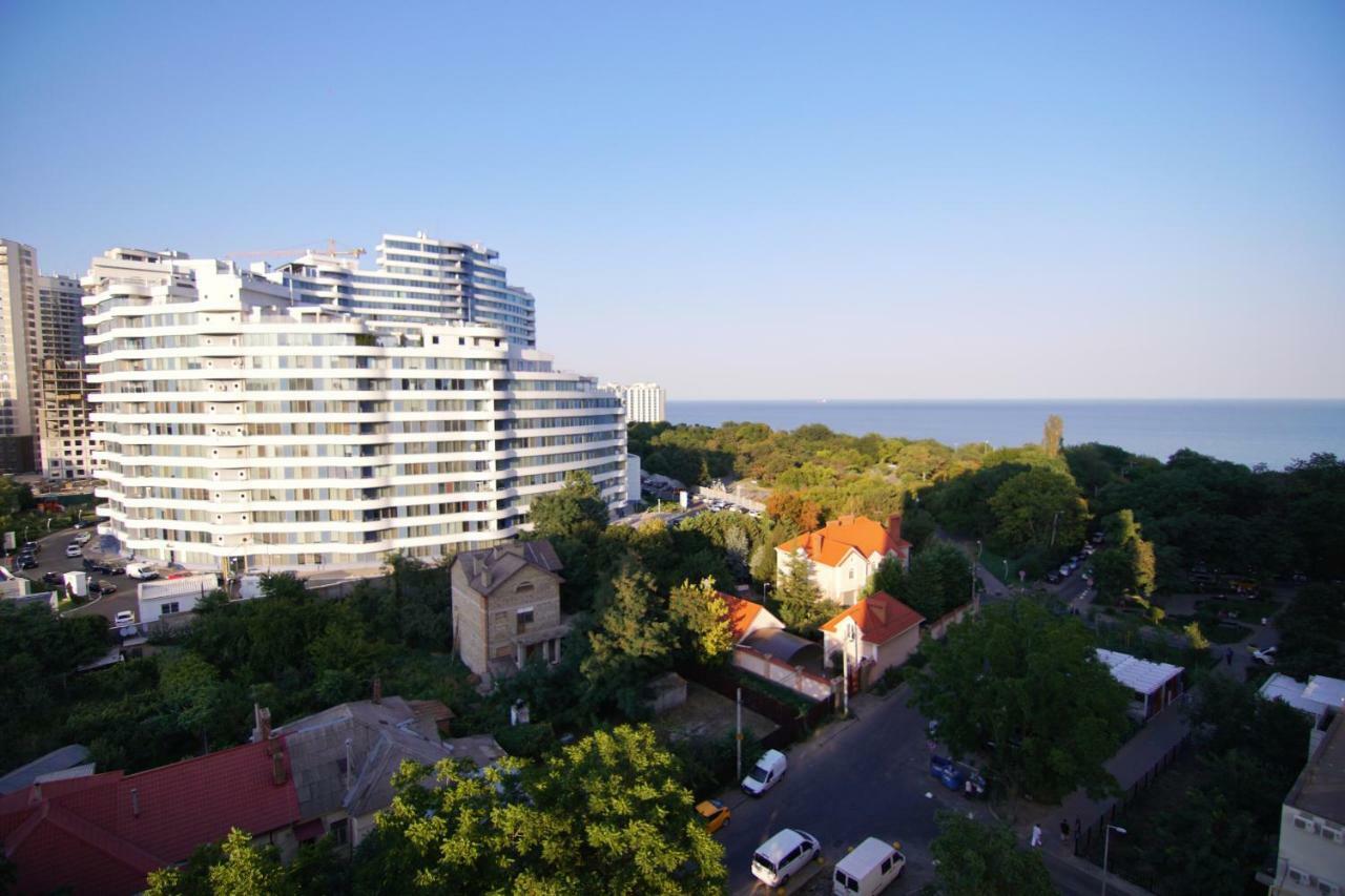 Литературная Улица Апартаменты Odesa Exterior photo